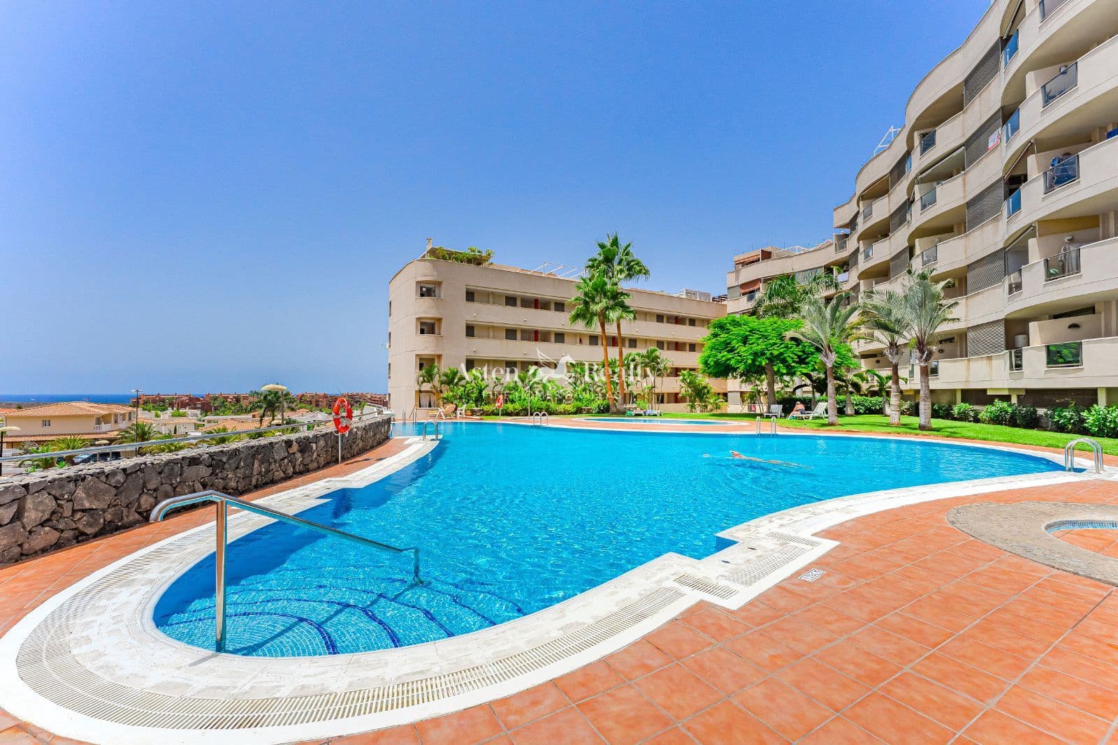 1 bedroom Flat for sale in Palm-Mar with pool - € 279,000 (Ref: 9976554)