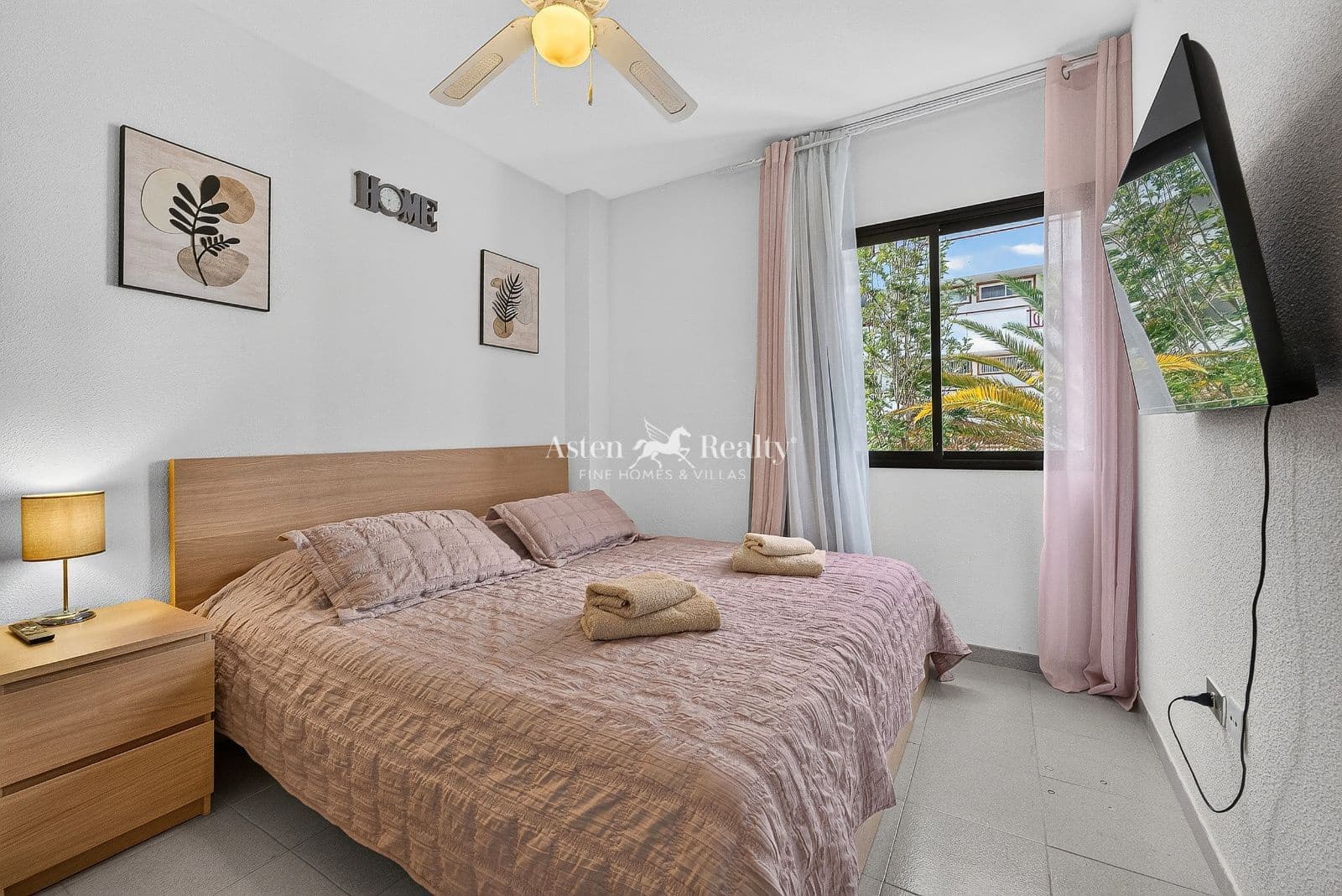 2 slaapkamer Flat te koop in Puerto Santiago met zwembad - € 280.000 (Ref: 9977894)