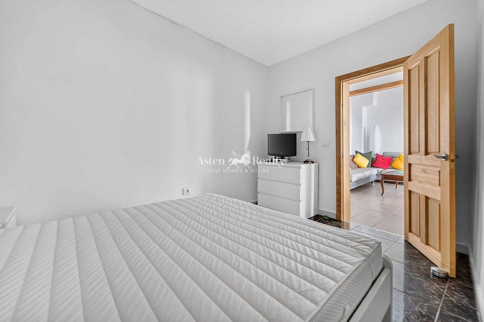 5 slaapkamer Huis te koop in La Orotava - € 295.000 (Ref: 9977975)
