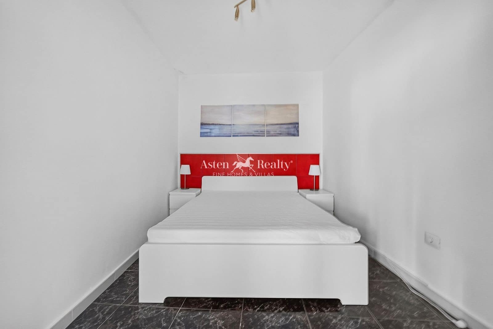 5 slaapkamer Huis te koop in La Orotava - € 295.000 (Ref: 9977975)