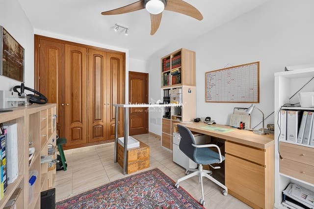 2 soveværelse Lejlighed til salg i Granadilla de Abona med garage - € 220.000 (Ref: 9981481)