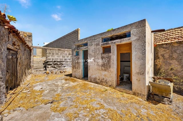 3 soveværelse Villa til salg i Santiago del Teide - € 230.000 (Ref: 9983757)