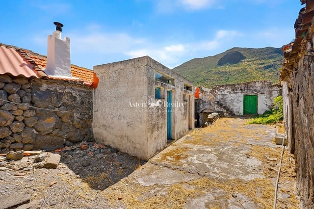 3 soveværelse Villa til salg i Santiago del Teide - € 230.000 (Ref: 9983757)