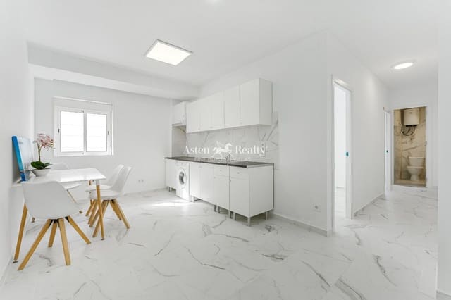 3 soverom Leilighet til salgs i Puerto Santiago, Santiago del Teide - € 230 000 (Ref: 9985834)