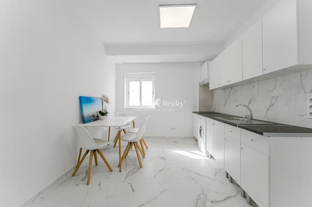 3 soverom Leilighet til salgs i Puerto Santiago, Santiago del Teide - € 230 000 (Ref: 9985834)