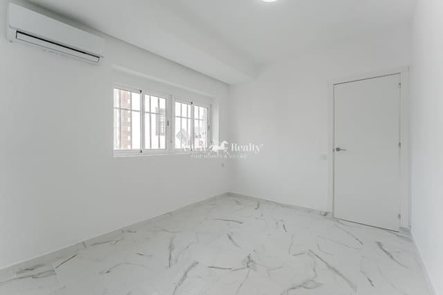 2 soverom Leilighet til salgs i Puerto Santiago, Santiago del Teide - € 130 000 (Ref: 9985895)