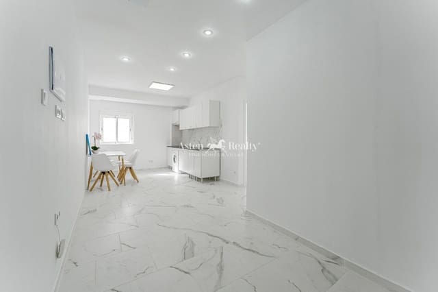 2 soverom Leilighet til salgs i Puerto Santiago, Santiago del Teide - € 130 000 (Ref: 9985895)