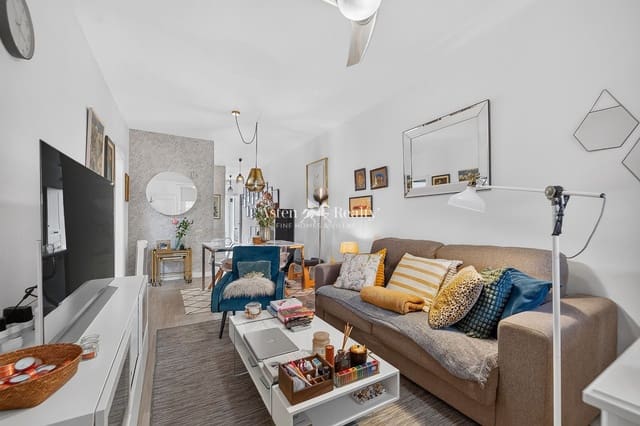 1 soveværelse Lejlighed til salg i Playa del Duque, Adeje med swimmingpool garage - € 455.000 (Ref: 9993579)
