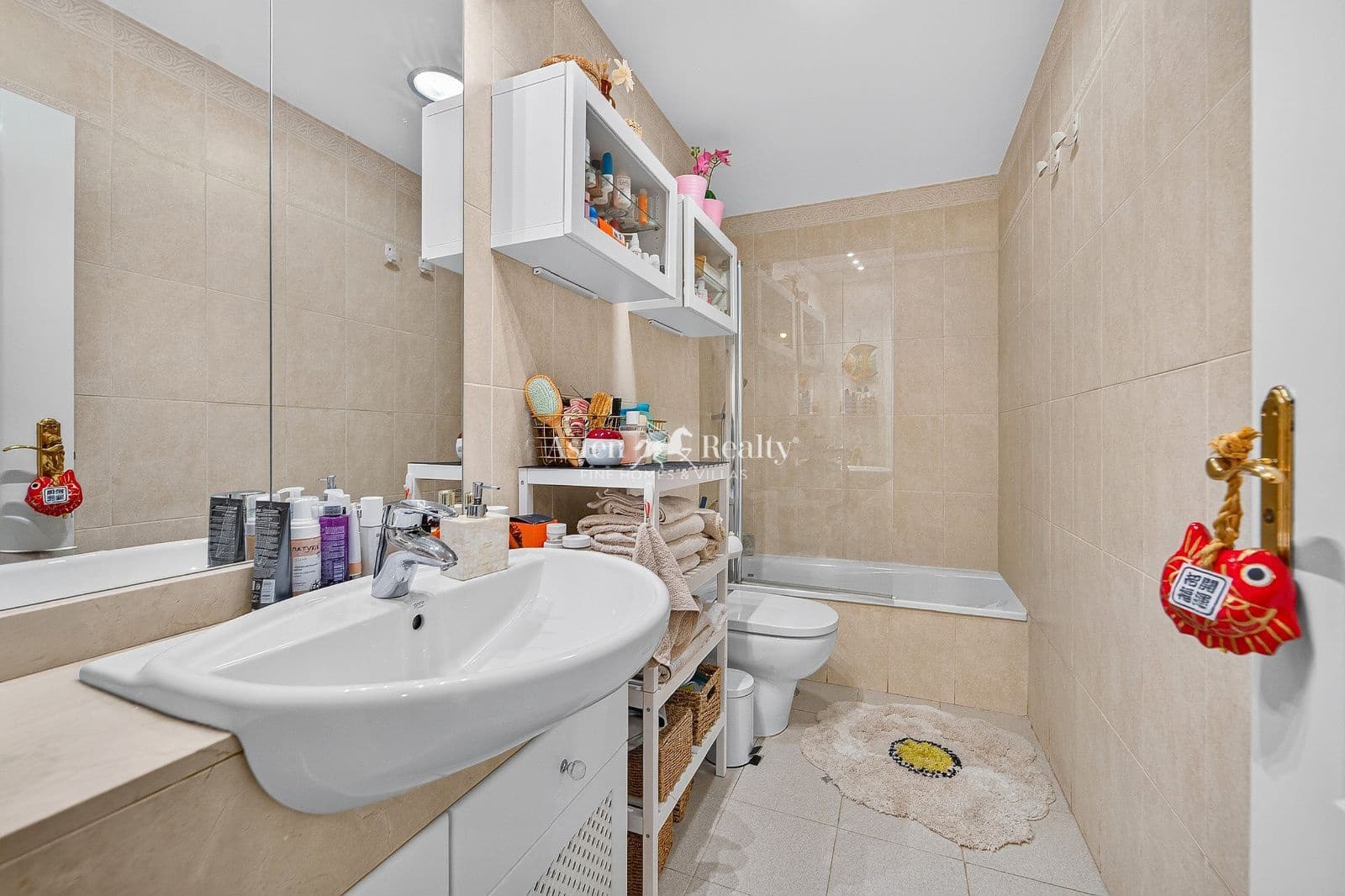 1 soveværelse Lejlighed til salg i Playa del Duque med swimmingpool garage - € 455.000 (Ref: 9993579)