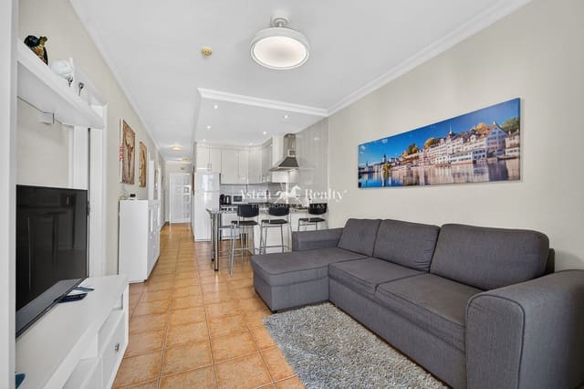 3 slaapkamer Penthouse te koop in Puerto Santiago, Santiago del Teide met zwembad - € 330.000 (Ref: 9996302)