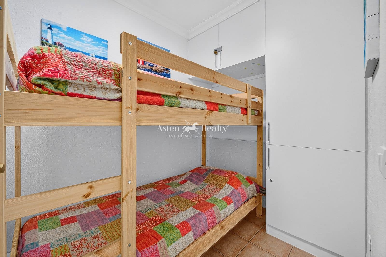 3 slaapkamer Penthouse te koop in Puerto Santiago met zwembad - € 330.000 (Ref: 9996302)