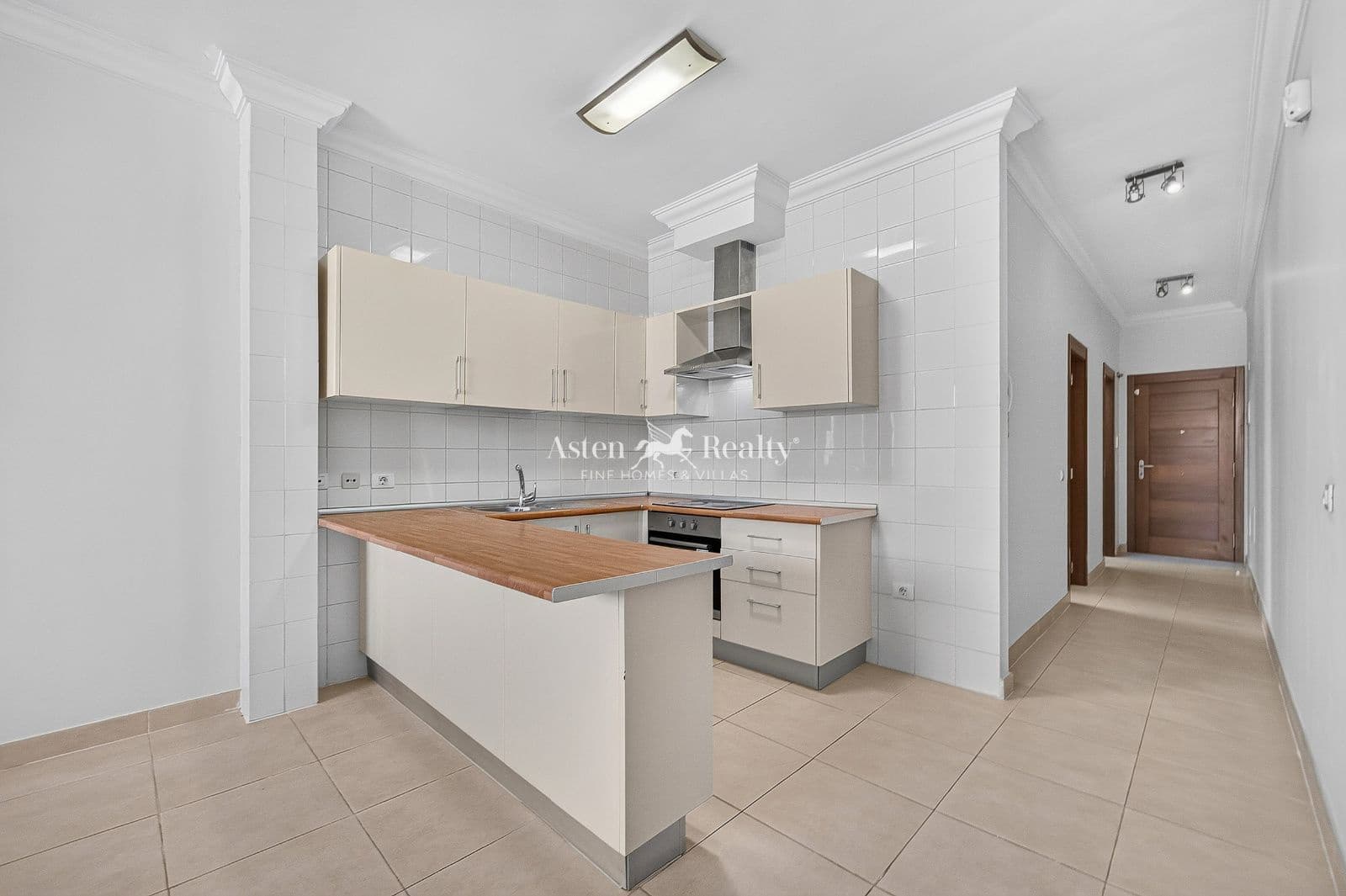 2 Zimmer Wohnung zu verkaufen in Puerto Santiago - 240.000 € (Ref: 9999421)