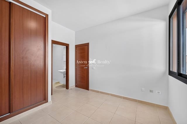 2 Zimmer Wohnung zu verkaufen in Puerto Santiago, Santiago del Teide - 240.000 € (Ref: 9999421)