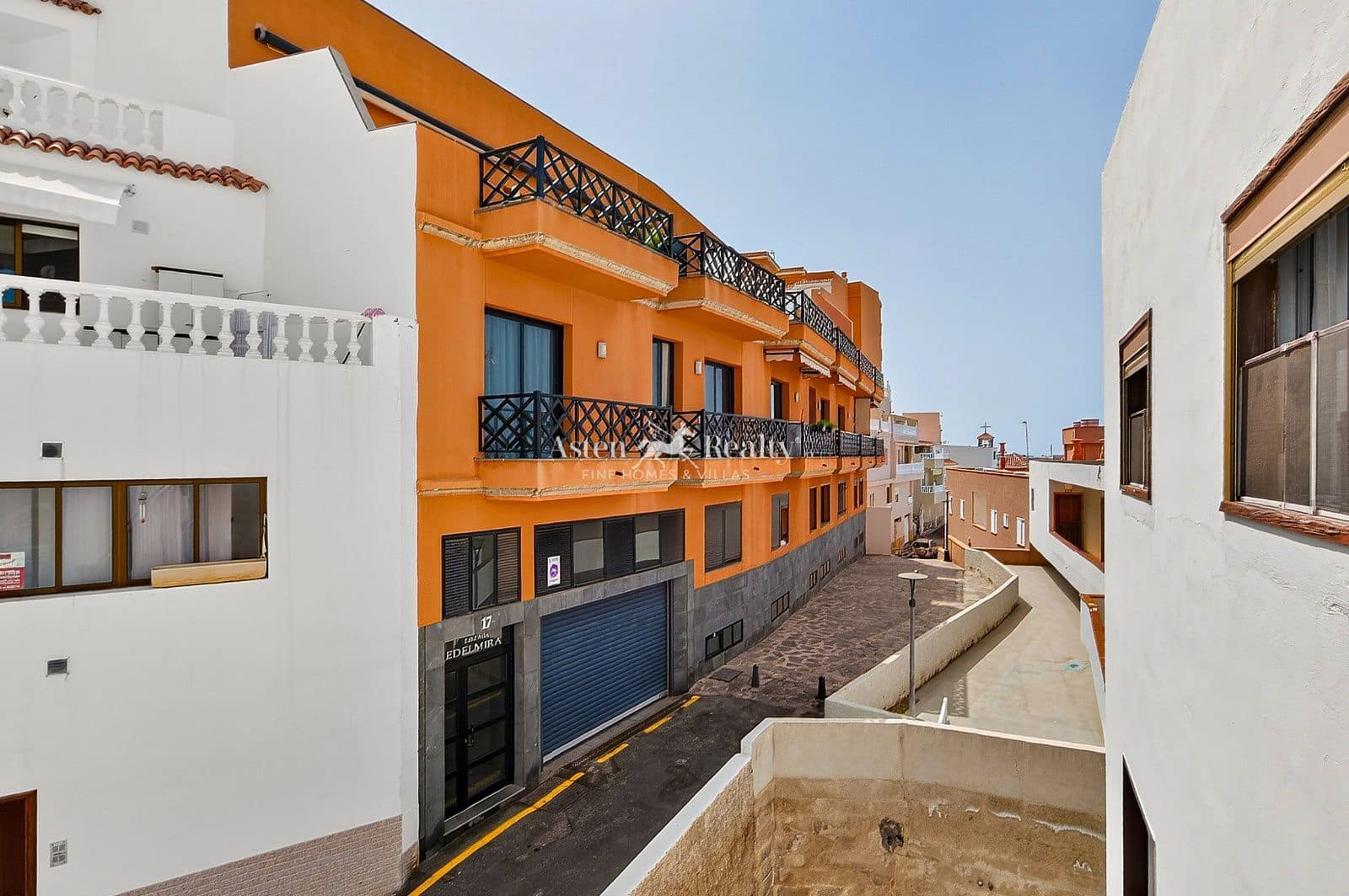 2 Zimmer Wohnung zu verkaufen in Puerto Santiago - 240.000 € (Ref: 9999421)