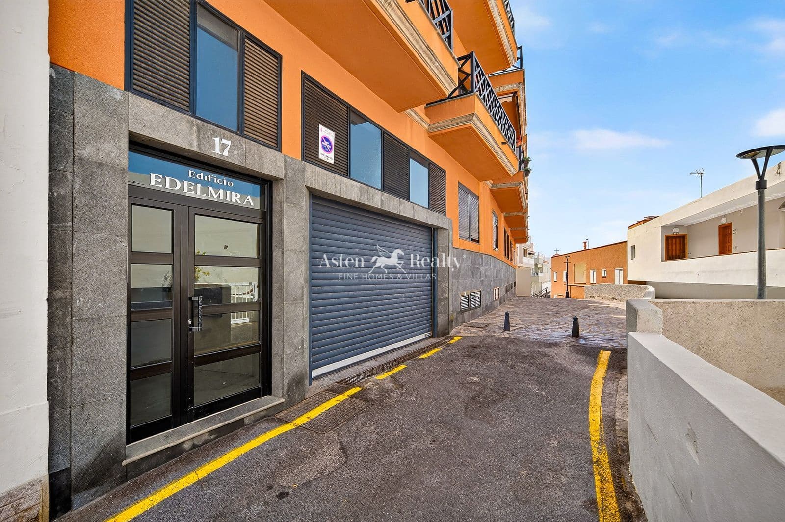 2 Zimmer Wohnung zu verkaufen in Puerto Santiago - 240.000 € (Ref: 9999421)