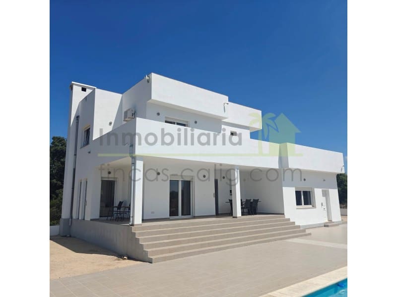 4 chambre Finca/Maison de Campagne à vendre à Calig avec piscine - 495 000 € (Ref: 10124299)