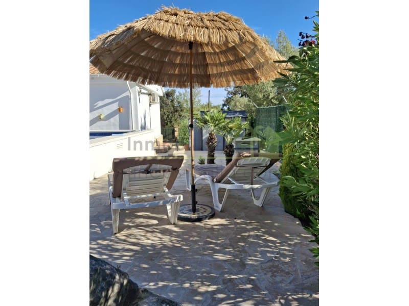 3 bedroom Villa for sale in Calig with pool - € 349,000 (Ref: 10129085)