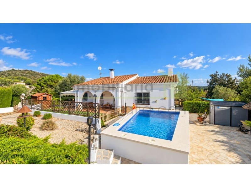 3 bedroom Villa for sale in Calig with pool - € 349,000 (Ref: 10129085)