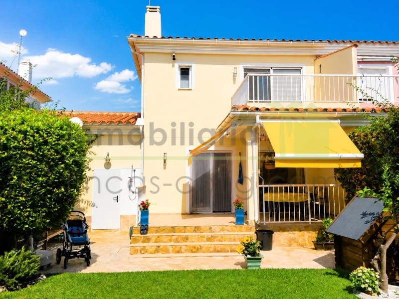 3 chambre Villa/Maison Semi-Mitoyenne à vendre à Vinaros avec garage - 298 000 € (Ref: 10174932)
