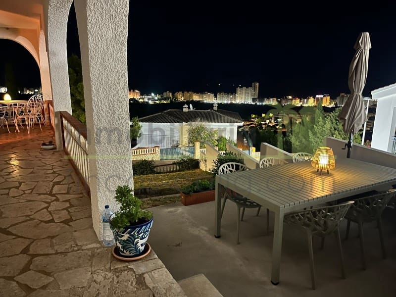 3 slaapkamer Villa te koop in Peniscola met zwembad garage - € 385.000 (Ref: 10186797)