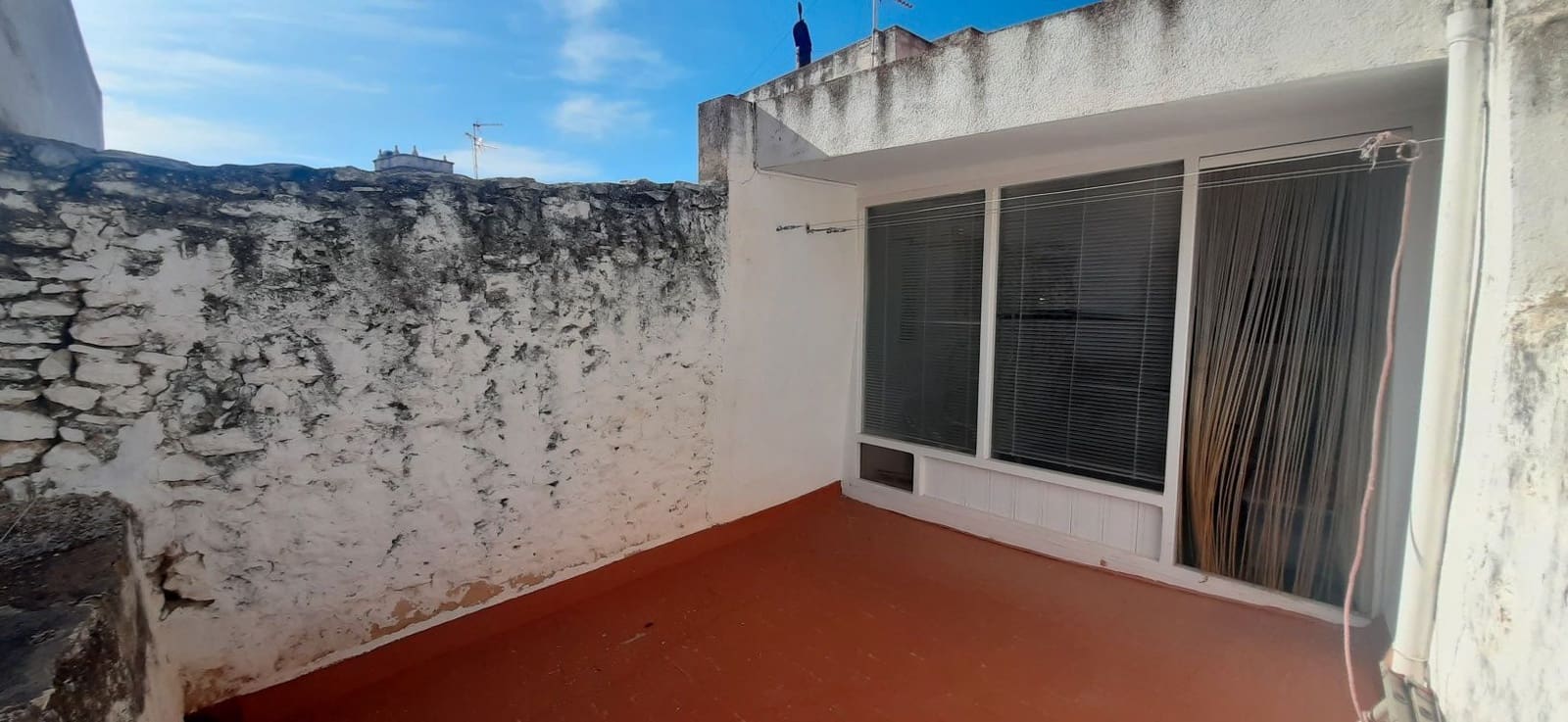 4 makuuhuone Omakotitalo myytävänä paikassa Calig - 85 000 € (Ref: 7587253)