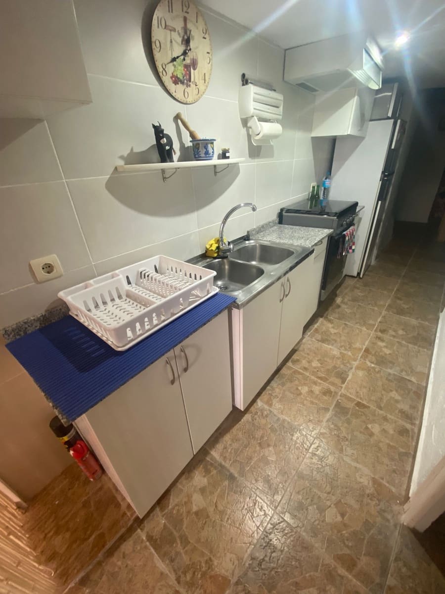 4 makuuhuone Omakotitalo myytävänä paikassa Calig - 85 000 € (Ref: 7587253)