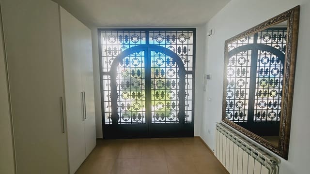 4 soveværelse Villa til salg i Vinaròs med swimmingpool garage - € 750.000 (Ref: 7659634)