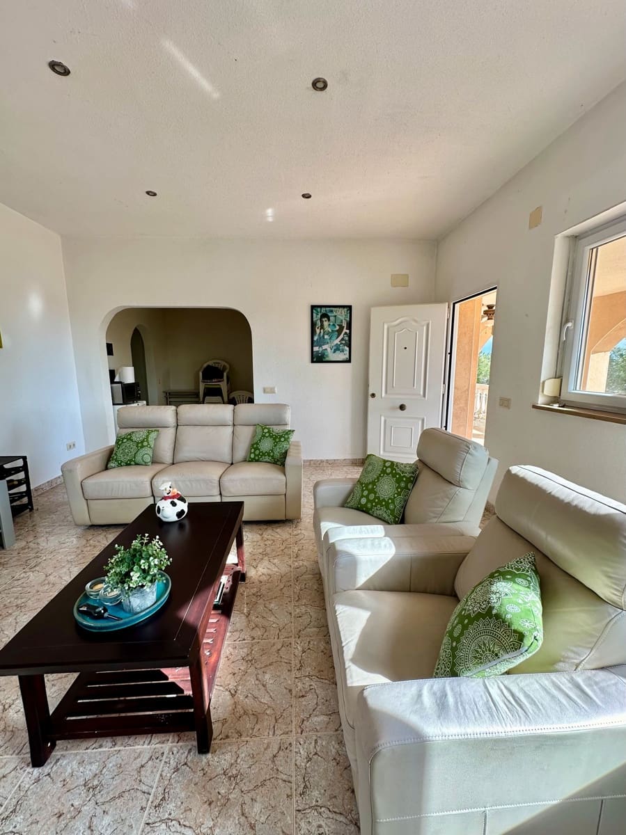 3 sovrum Finca/Hus på landet till salu i Calig - 260 000 € (Ref: 8104953)