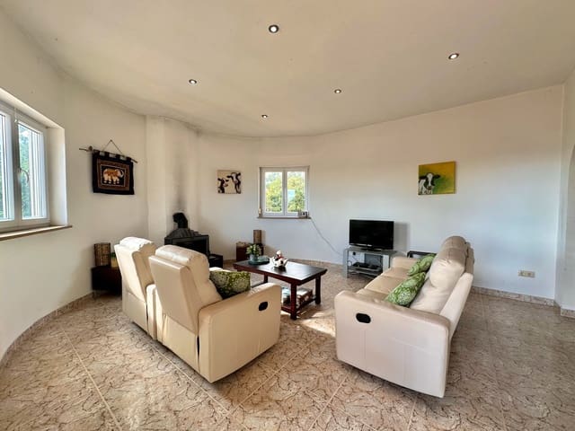 3 bedroom Finca/Country House for sale in Càlig - € 260,000 (Ref: 8104953)