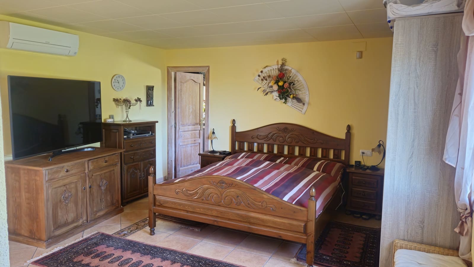 2 soverom Villa til salgs i Calig med garasje - € 375 000 (Ref: 8131740)