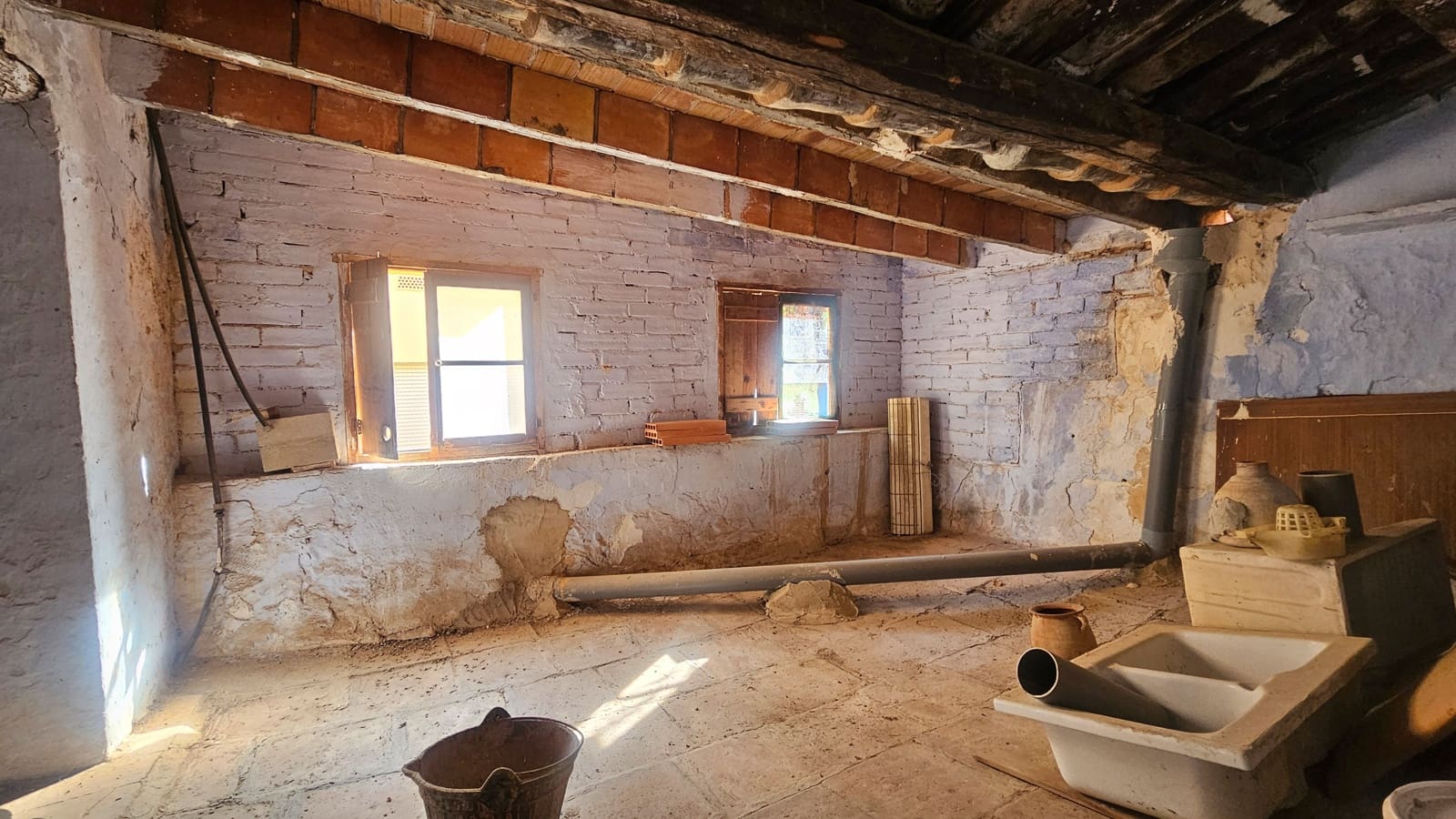 5 makuuhuone Omakotitalo myytävänä paikassa Calig - 39 500 € (Ref: 8165610)