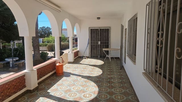 5 soverom Villa til salgs i Vinaròs med svømmebasseng garasje - € 445 000 (Ref: 8202845)