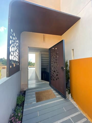 2 slaapkamer Villa te koop in Sant Jordi met zwembad - € 375.000 (Ref: 8456167)