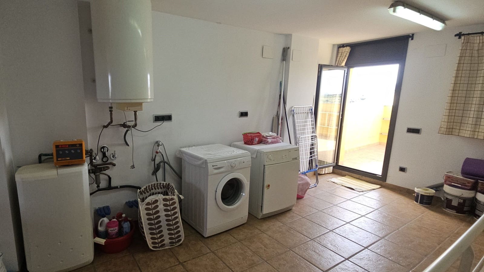 4 soveværelse Villa til salg i Calig - € 250.000 (Ref: 8485533)