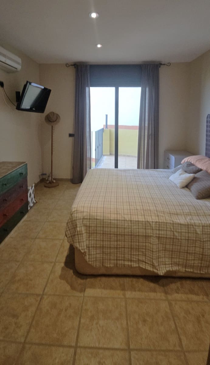 4 soveværelse Villa til salg i Calig - € 250.000 (Ref: 8485533)