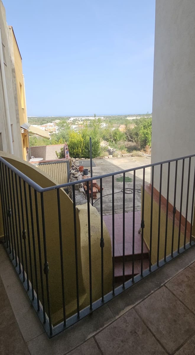 4 soveværelse Villa til salg i Calig - € 250.000 (Ref: 8485533)