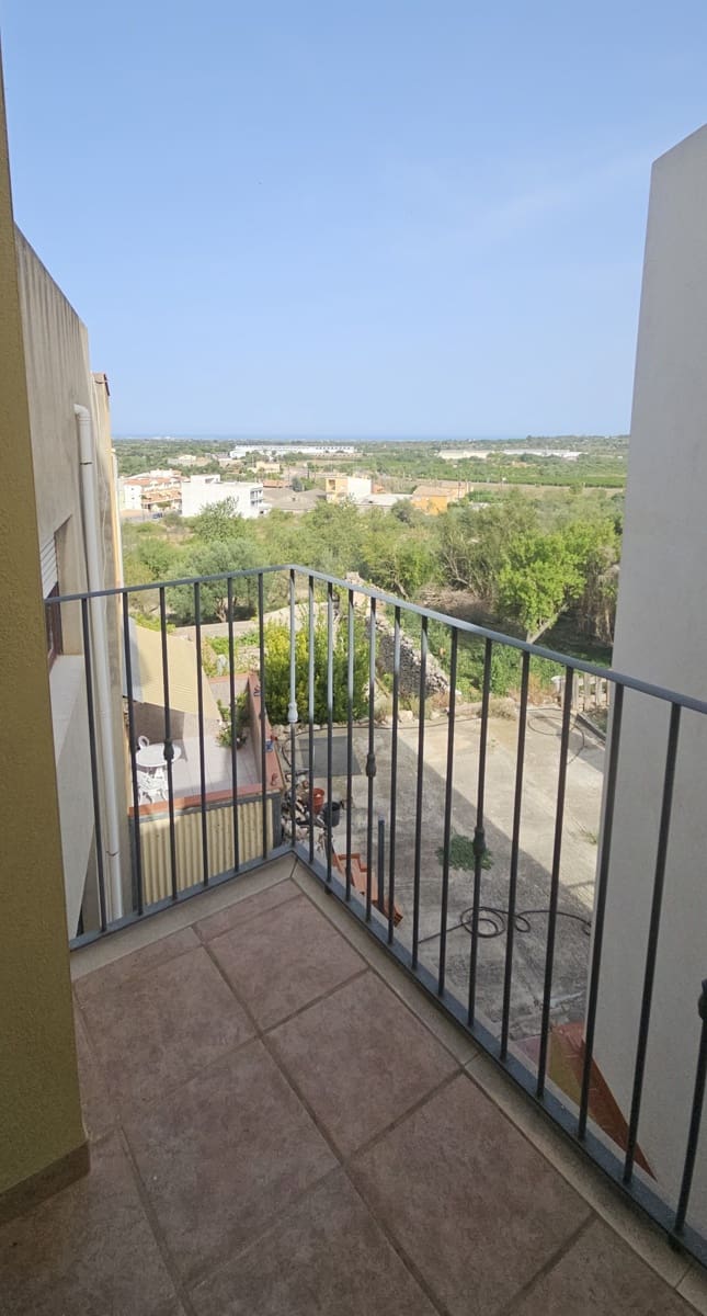 4 soveværelse Villa til salg i Calig - € 250.000 (Ref: 8485533)