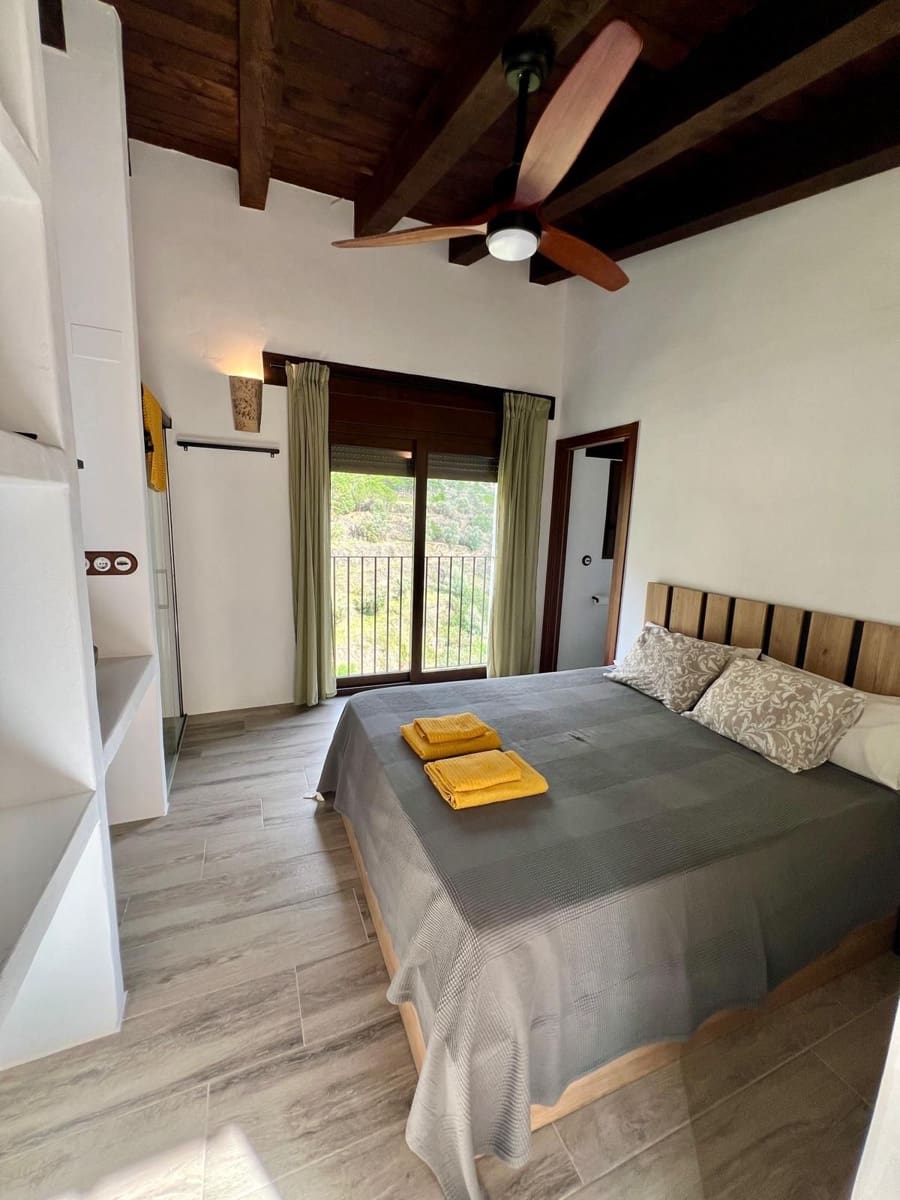 3 soveværelse Villa til salg i Vallibona - € 220.000 (Ref: 8518722)