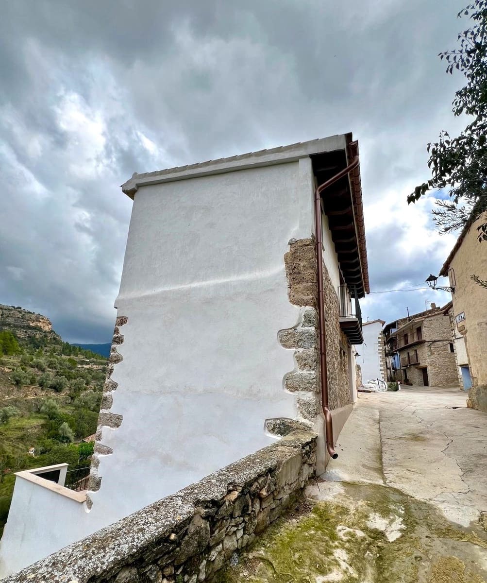 3 soveværelse Villa til salg i Vallibona - € 220.000 (Ref: 8518722)