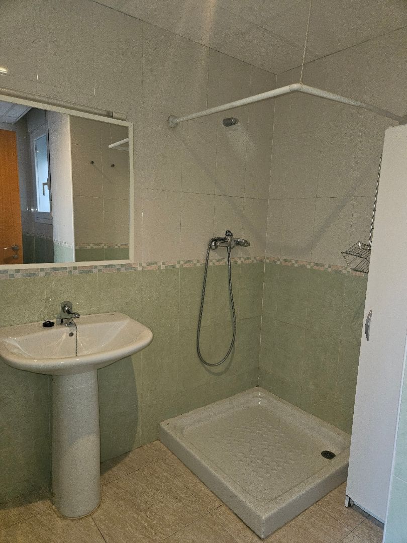 3 soveværelse Lejlighed til salg i Calig med garage - € 120.000 (Ref: 8730865)