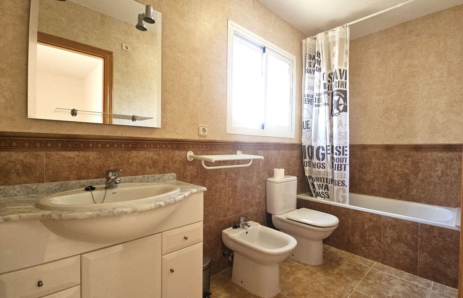 3 soveværelse Semi-Rækkehus til salg i Peniscola med swimmingpool garage - € 240.000 (Ref: 8811029)