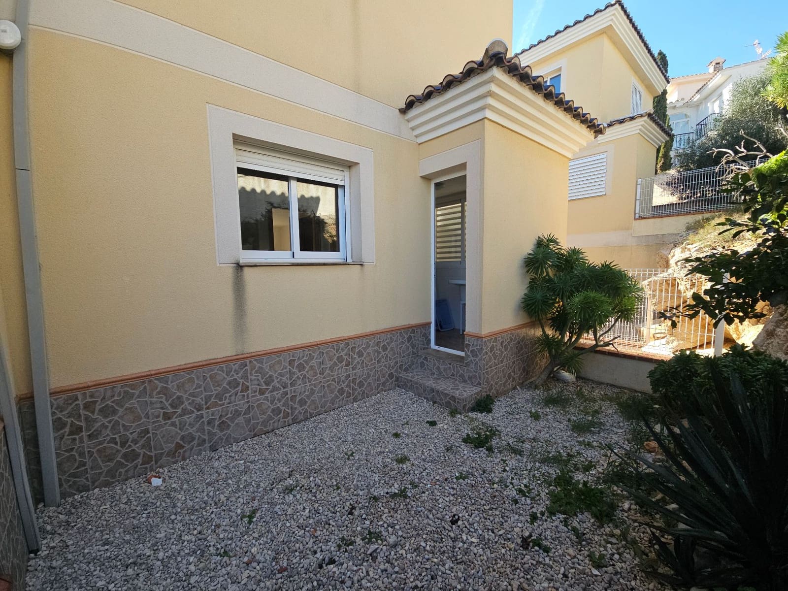 3 soveværelse Semi-Rækkehus til salg i Peniscola med swimmingpool garage - € 240.000 (Ref: 8811029)