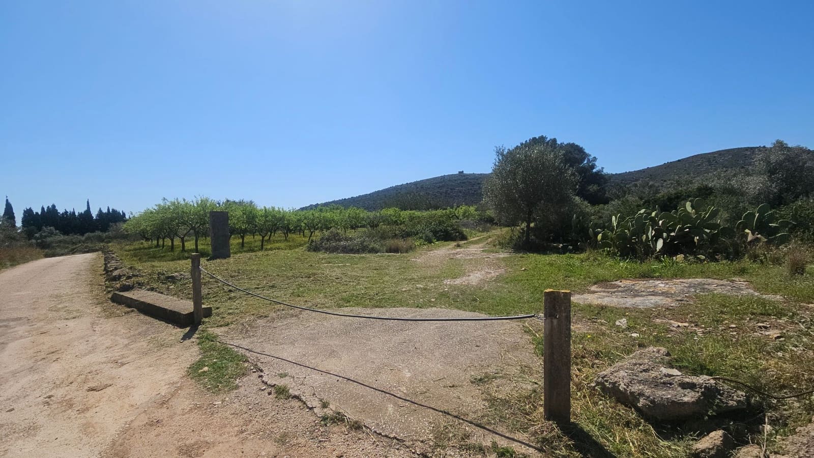 Finca/Country House for sale in Vinaros - € 65,000 (Ref: 8939111)