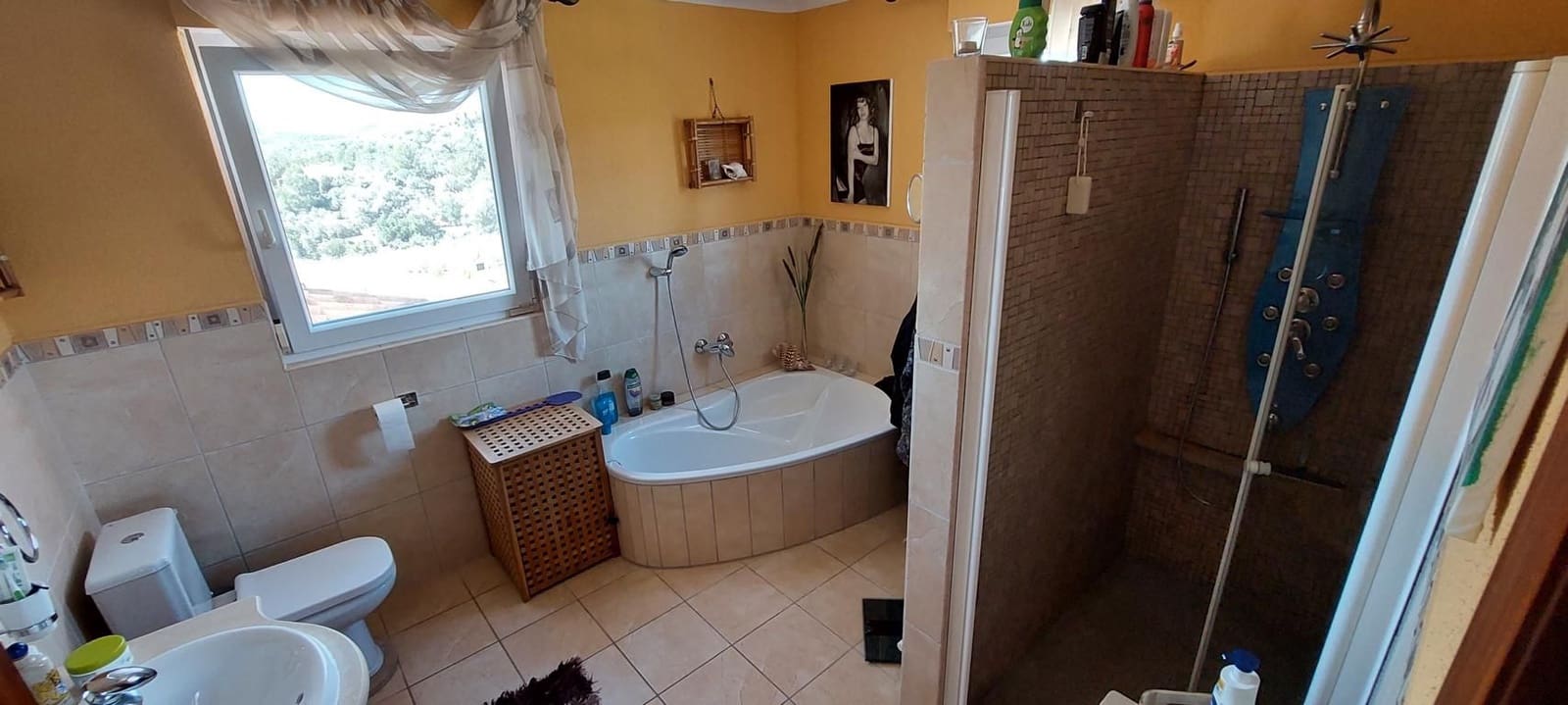 4 soveværelse Finca/Landehus til salg i Calig med swimmingpool garage - € 585.000 (Ref: 8939664)