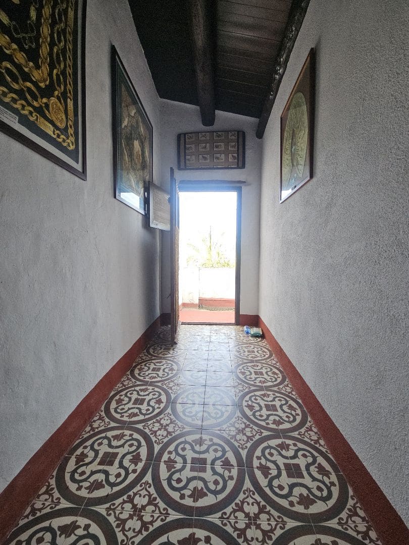 7 soverom Hotell til salgs i Calig med garasje - € 170 000 (Ref: 8951651)