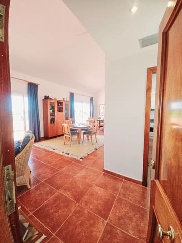 2 slaapkamer Penthouse te koop in Sant Jordi met zwembad - € 299.000 (Ref: 9012946)