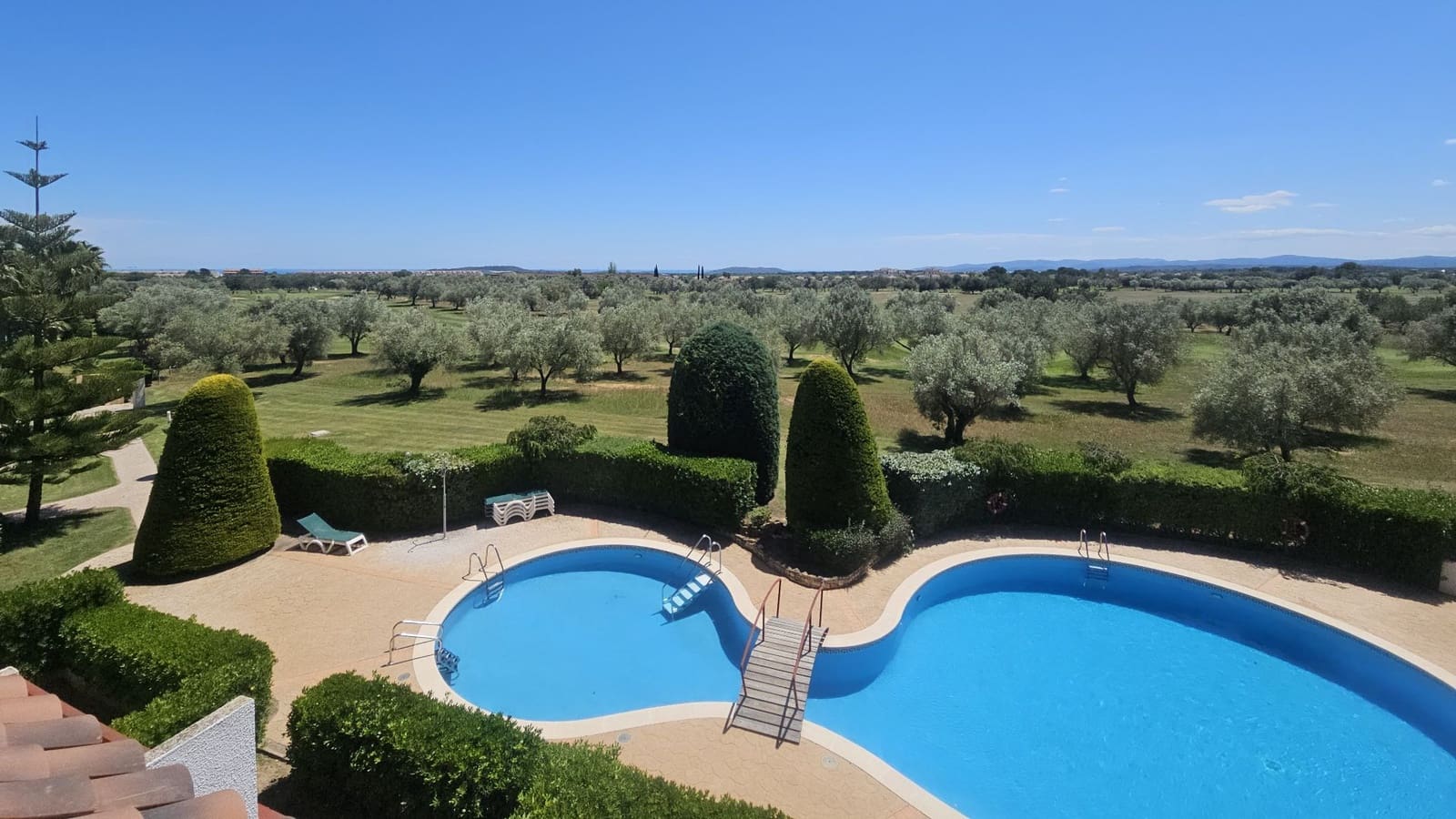 2 soveværelse Penthouse til salg i Sant Jordi med swimmingpool - € 299.000 (Ref: 9012946)