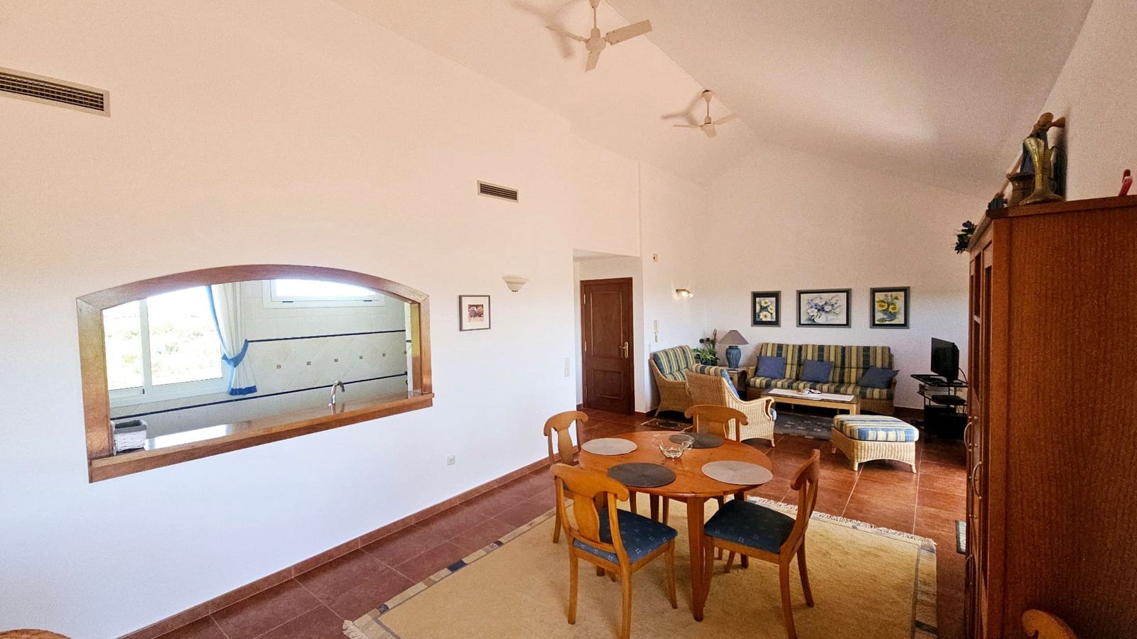 2 soveværelse Penthouse til salg i Sant Jordi med swimmingpool - € 299.000 (Ref: 9012946)