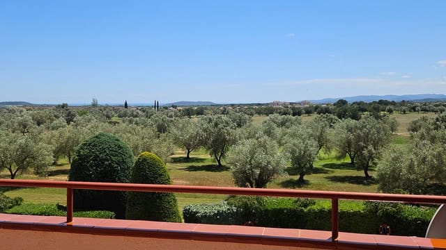 2 slaapkamer Penthouse te koop in Sant Jordi met zwembad - € 299.000 (Ref: 9012946)