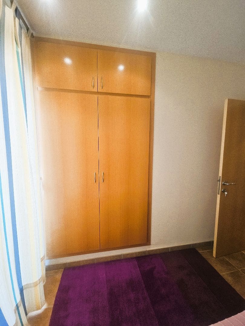 3 soveværelse Villa til salg i Calig med swimmingpool garage - € 649.000 (Ref: 9097625)